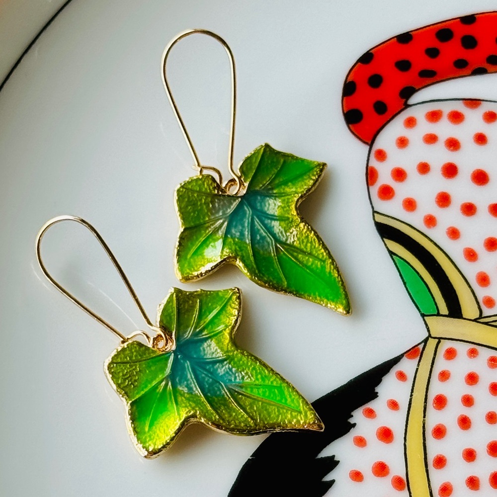 Vintage Green Leaf Earrings with Enamel Finish
